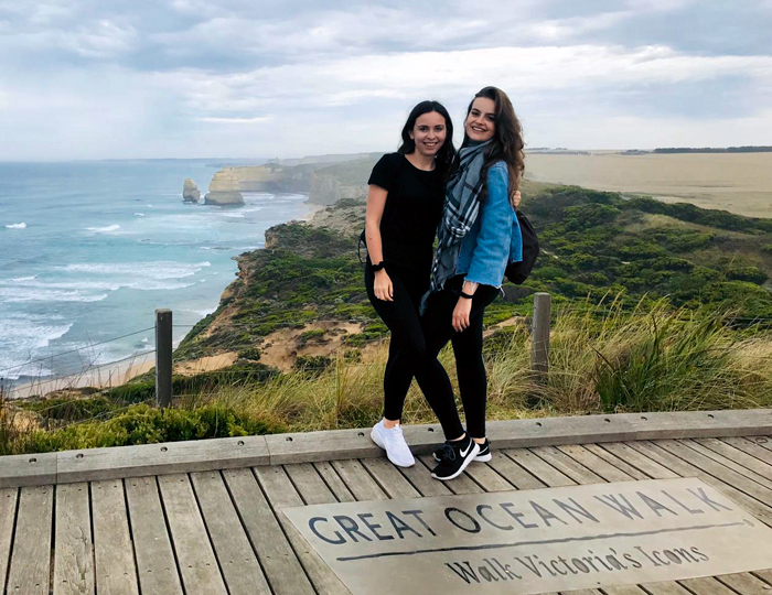 Hannah Singler und ihre Freundin in Australien