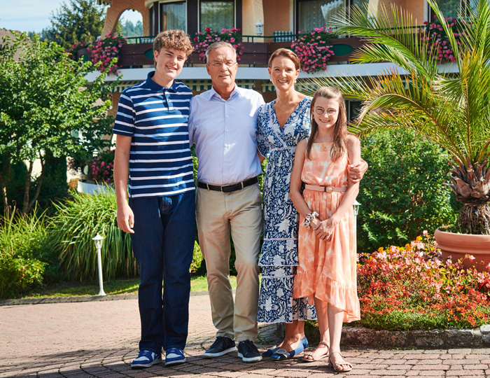 Rona Mast mit ihrer Familie