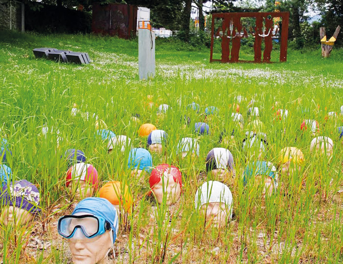 Kunst auf der Liegewiese